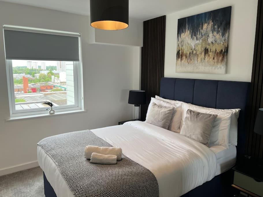 Prime Suite 2 Bedroom Apartment With Rooftop Terrace Manchester Exterior photo